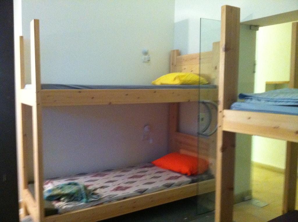 Milk & Honey Hostel 텔아비브 외부 사진