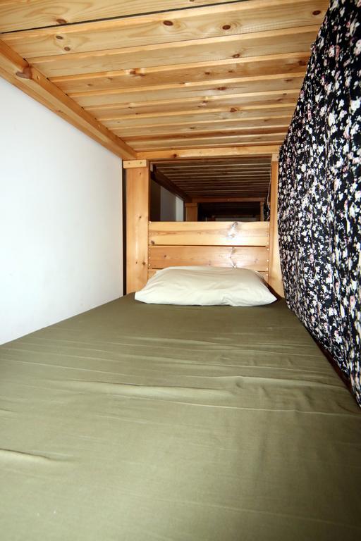 Milk & Honey Hostel 텔아비브 객실 사진
