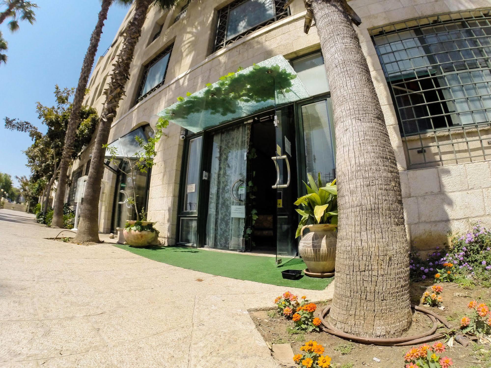 Milk & Honey Hostel 텔아비브 외부 사진