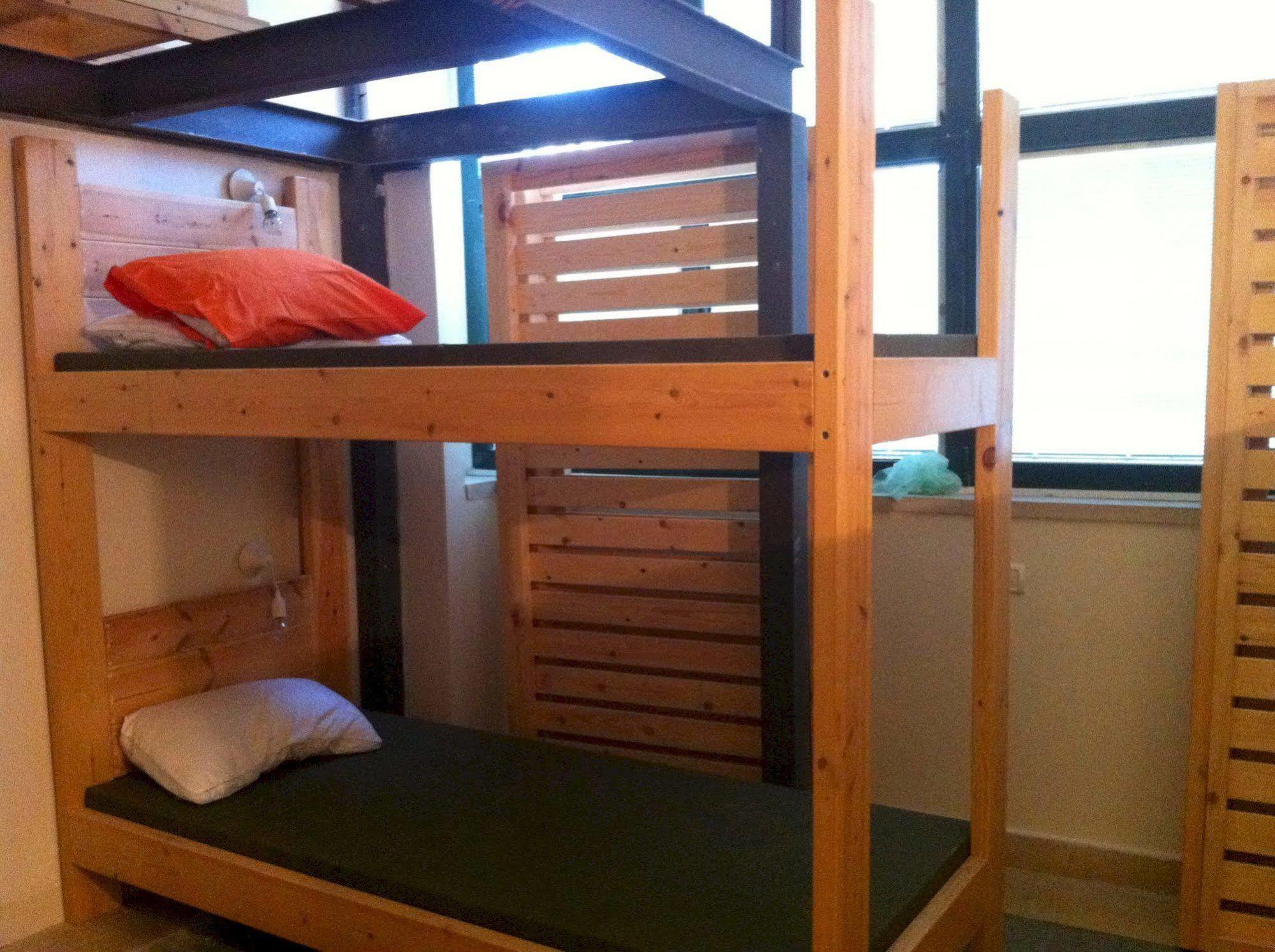 Milk & Honey Hostel 텔아비브 외부 사진